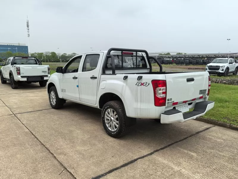 Дизельный пикап Isuzu RE-MAX | Механическая коробка передач для глобальных дилеров