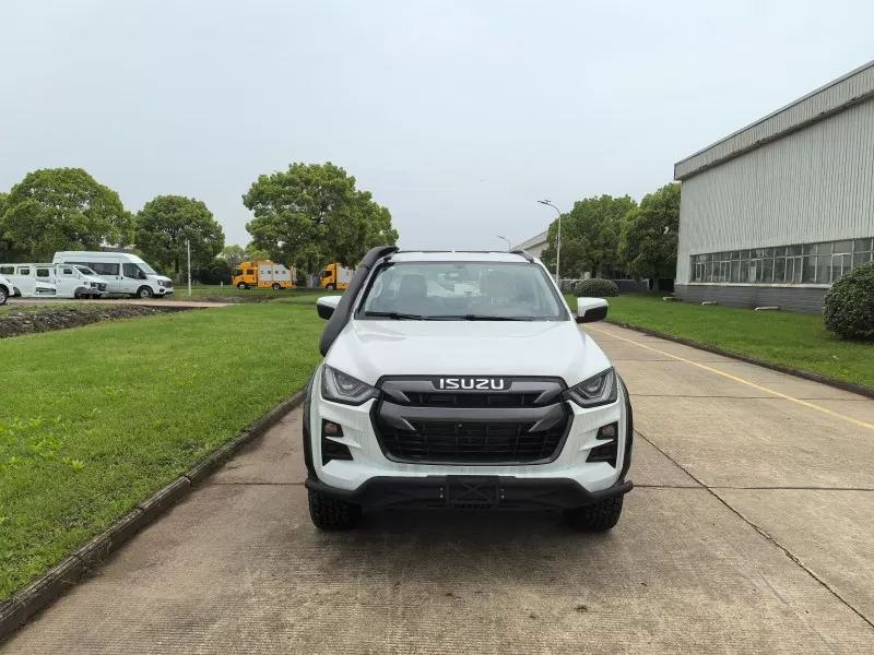 Isuzu RE-MAX 2.5T 8AT Автоматический дизельный пикап | Надежный и практичный из Китая