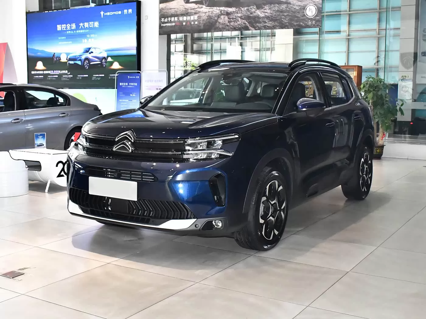 Citroën C5 Aircross 2026 года с обновлённым дизайном, мощностью 360 л.с., б/у автомобиль – Silu Auto Export