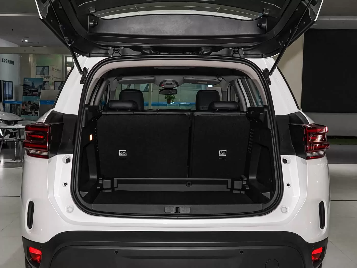 Citroën C5 Aircross 2026 года с обновлённым дизайном, мощностью 360 л.с., б/у автомобиль – Silu Auto Export