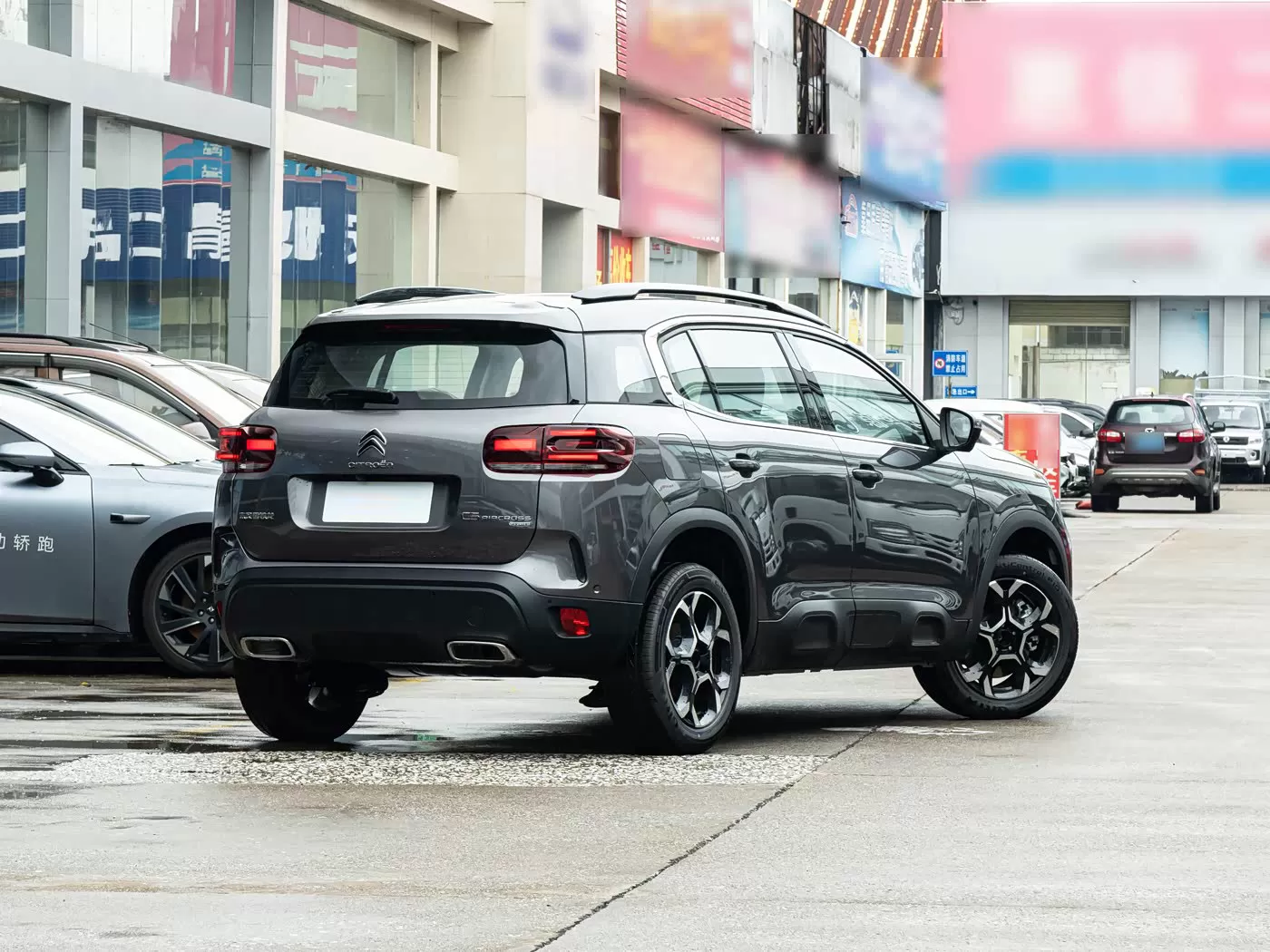 Citroën C5 Aircross 2026, версия 400 л.с., флагманская серия – Китай, экспорт б/у автомобилей