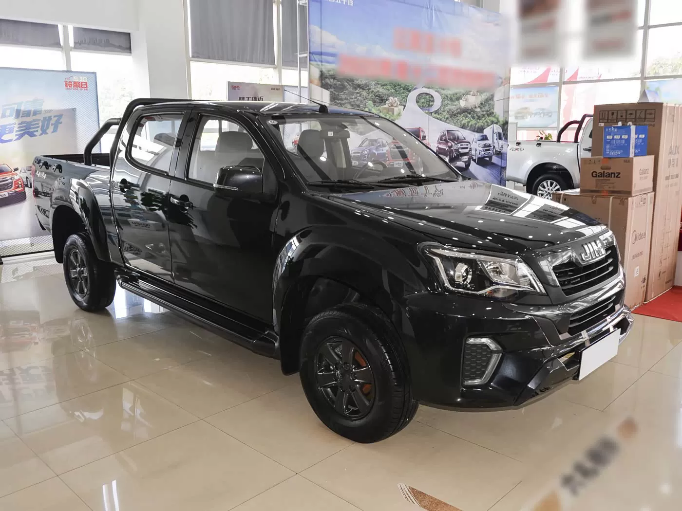 Пикап Isuzu RE-MAX 2.8T с механическим приводом и полным приводом — недорогой пикап с высокими характеристиками на продажу