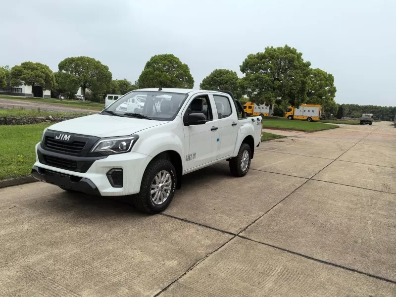 Isuzu RE-MAX 2.5T 8AT Автоматический дизельный пикап | Надежный и практичный из Китая