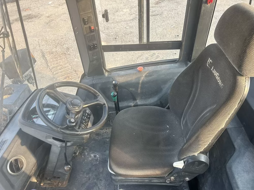 Погрузчик LiuGong 856H б/у 2021 года, отличное качество